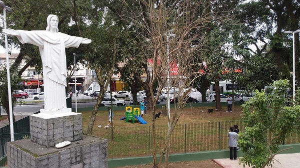 Praça em Santos inaugura o quarto espaço para pets